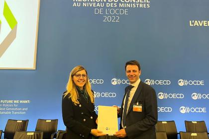 BULGARIA BEGINS ACCESSION TALKS WITH THE OECD